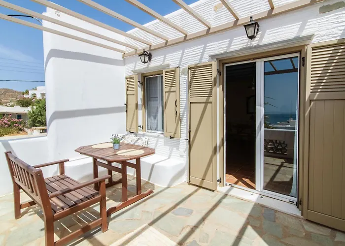 Porto Bello Tinos